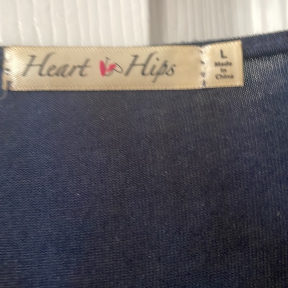 Heart Hips romper- Blue/Cream- size L - Picture 2 of 3